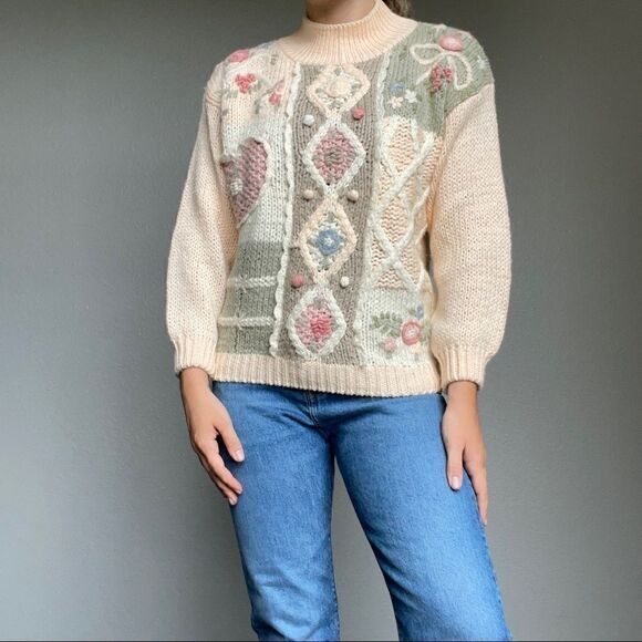 Vintage 80s Floral Long Sleeved Mockneck Sweater - Picture 1 of 8